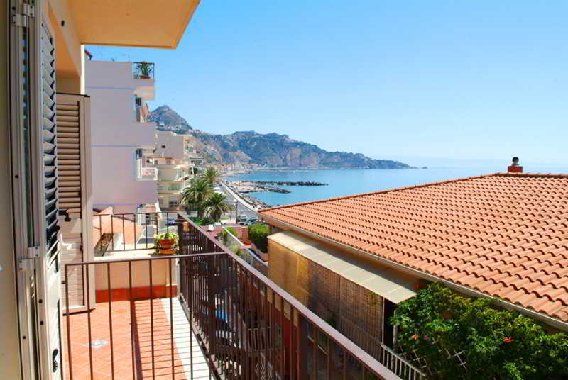 Hotel Villa Mora Giardini Naxos Exterior photo
