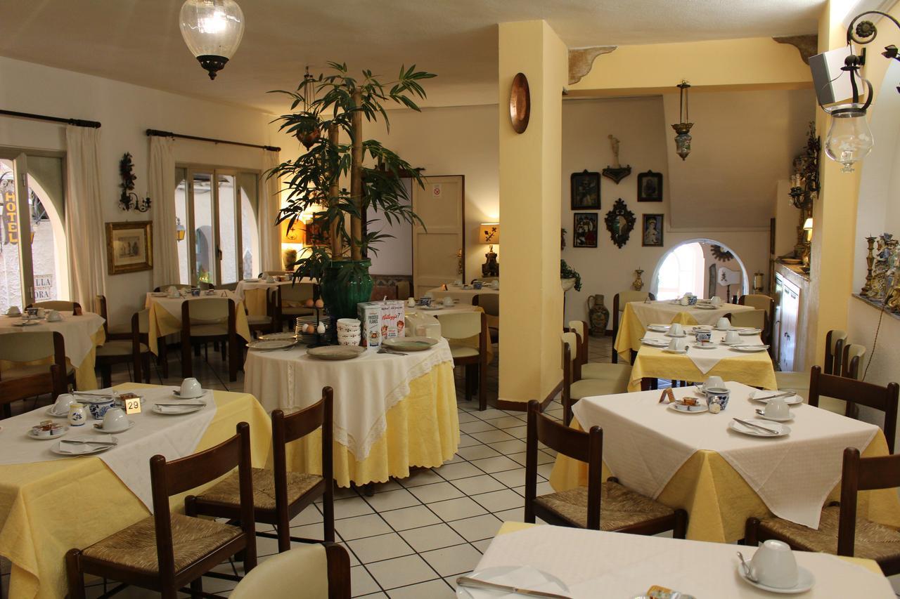 Hotel Villa Mora Giardini Naxos Exterior photo