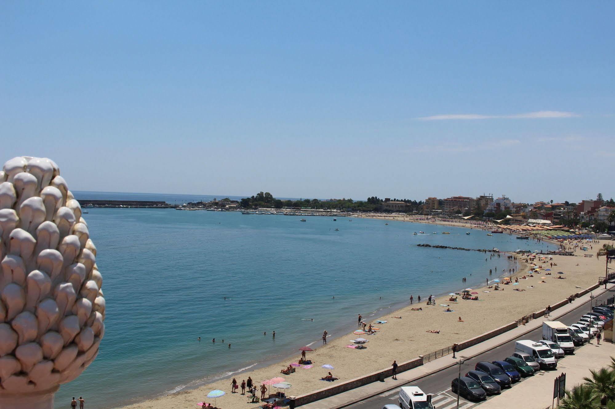 Hotel Villa Mora Giardini Naxos Exterior photo