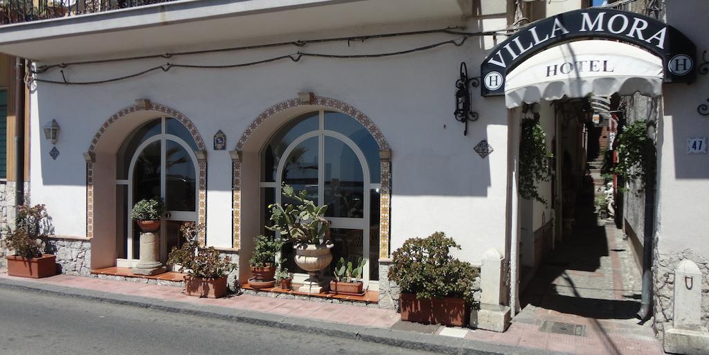 Hotel Villa Mora Giardini Naxos Exterior photo